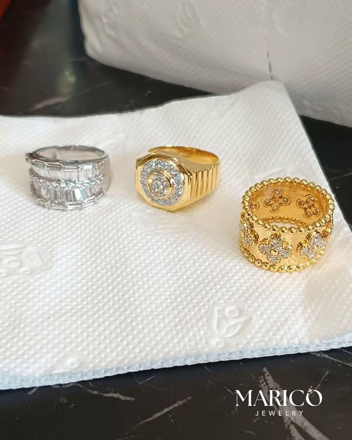 Now taking orders for custom jewelry and engagement ring packages. β¨